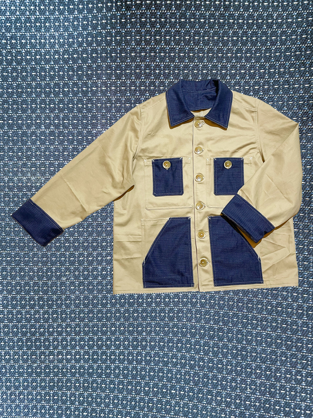 Uramasari Worker Jacket - Beige Silk kimono | COLLECT1ON 2026